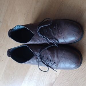 Brown beige ankle booties